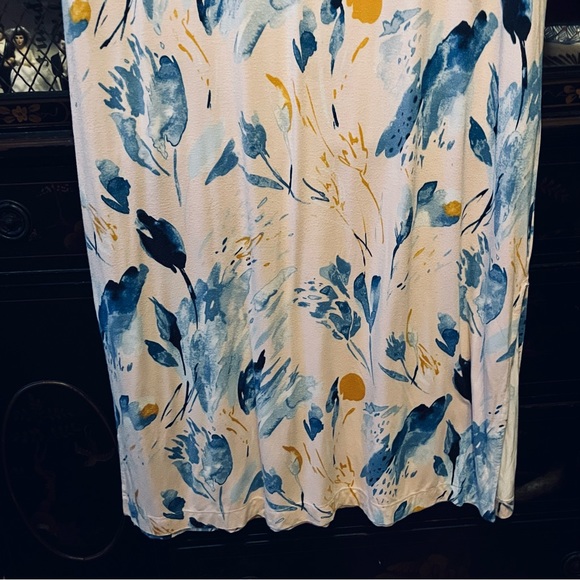 Soma Long Maxi Nightgown Yellow Print Size Large Side Slits - Picture 3 of 12